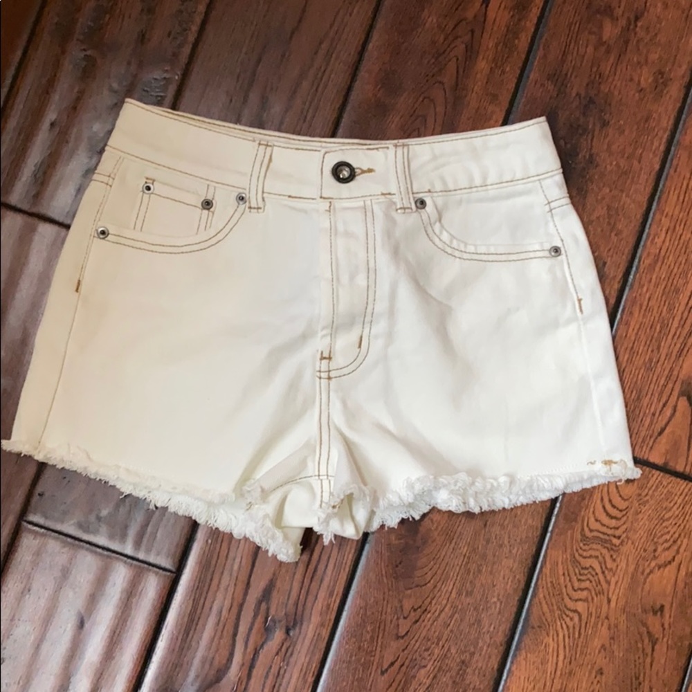 NWT Others Follow Jean shorts from Tilly’s size 25